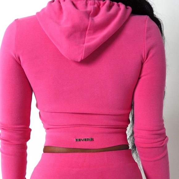 Matching Two Piece Set - Picture 4 of 12